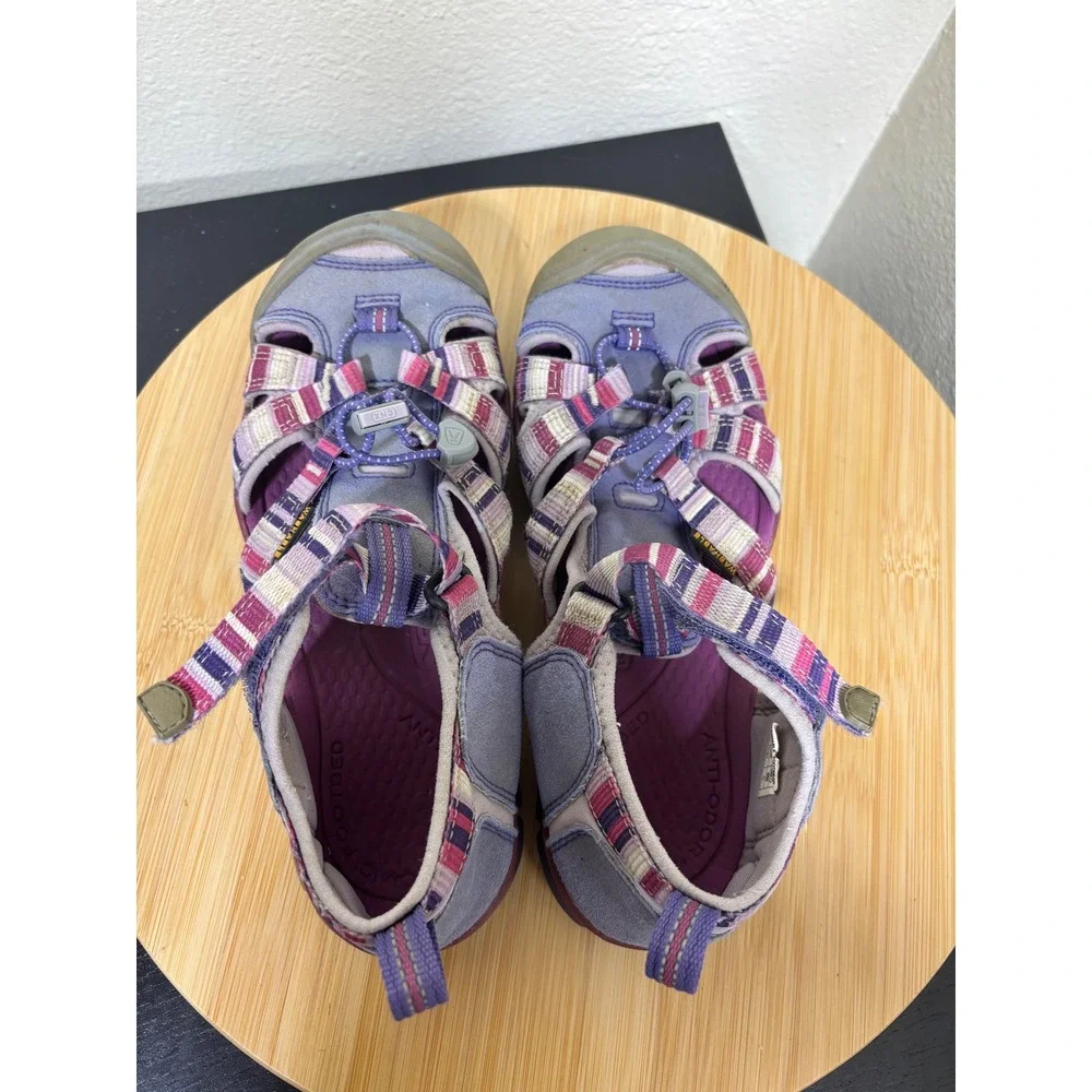 Keen Seacamp II CNX Raya Sandals Kids Size 4 Purple Striped Water Shoes Hiking